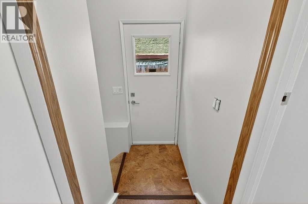 3304 Temple Way NE — photo 17