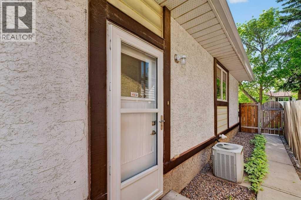 3304 Temple Way NE — photo 25