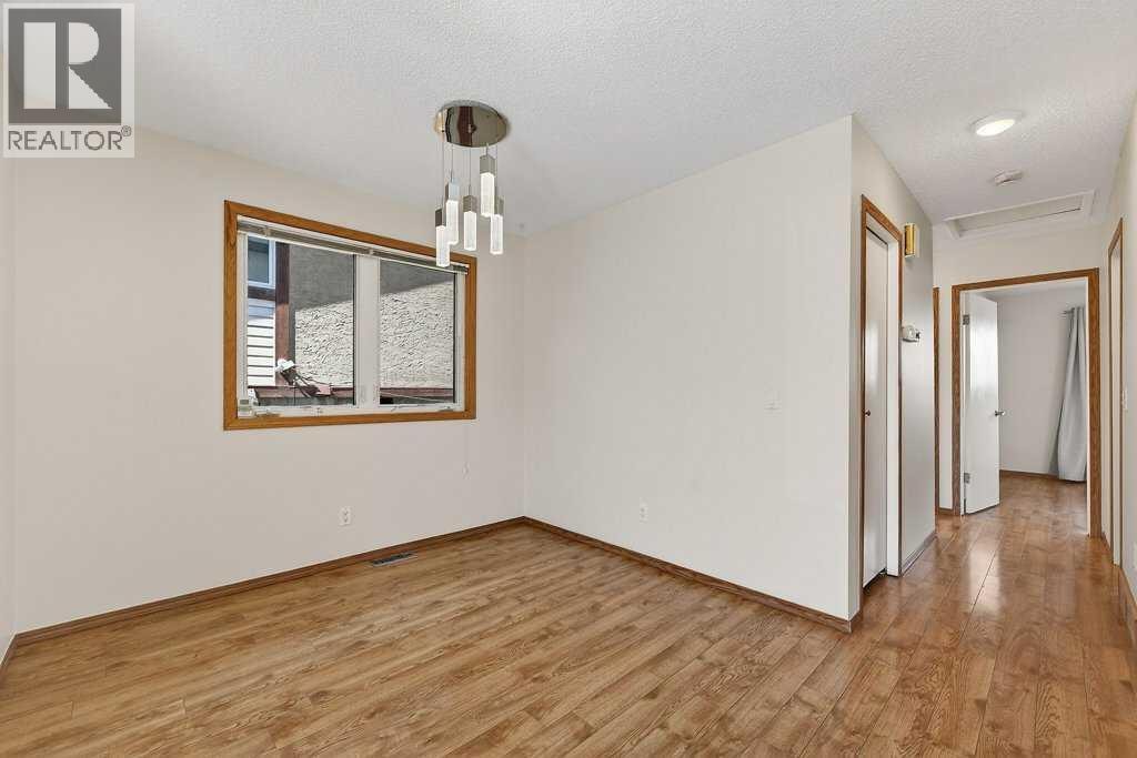 3304 Temple Way NE — photo 6
