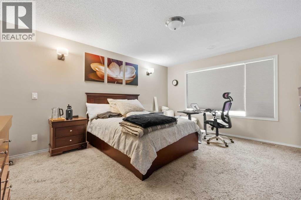 16 Cranarch Grove SE — photo 7