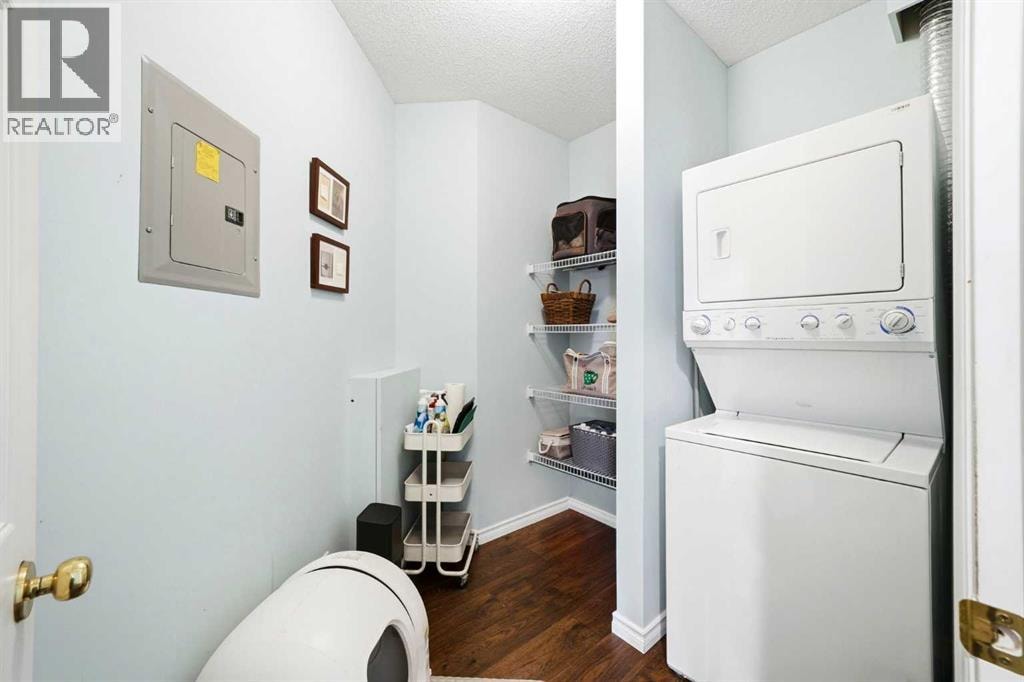 207, 60 Promenade Way SE — photo 28
