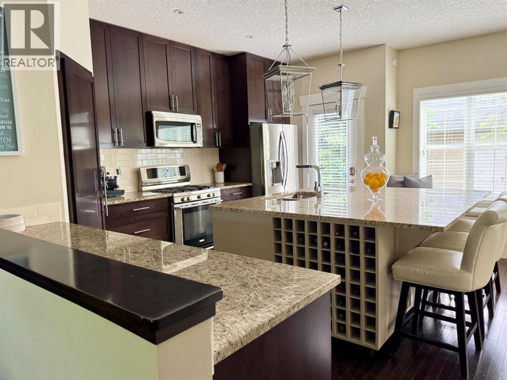2821 Dallaire Avenue SW — photo 18