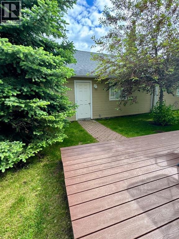 2821 Dallaire Avenue SW — photo 48