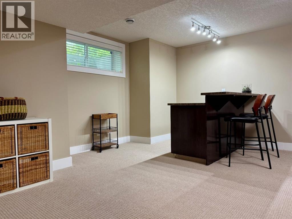 2821 Dallaire Avenue SW — photo 43