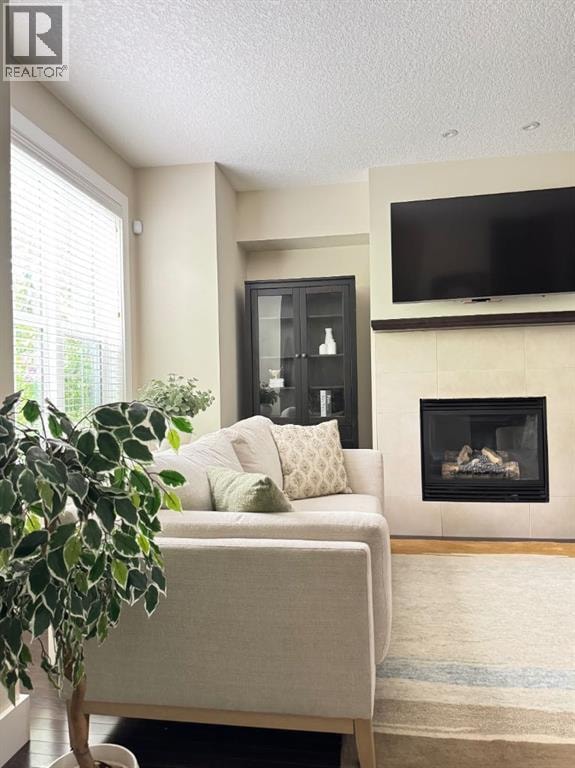 2821 Dallaire Avenue SW — photo 4