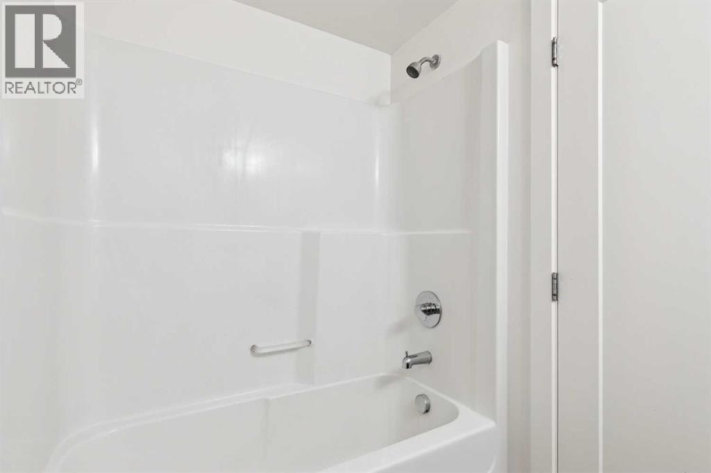 1003, 450 8 Avenue SE — photo 15