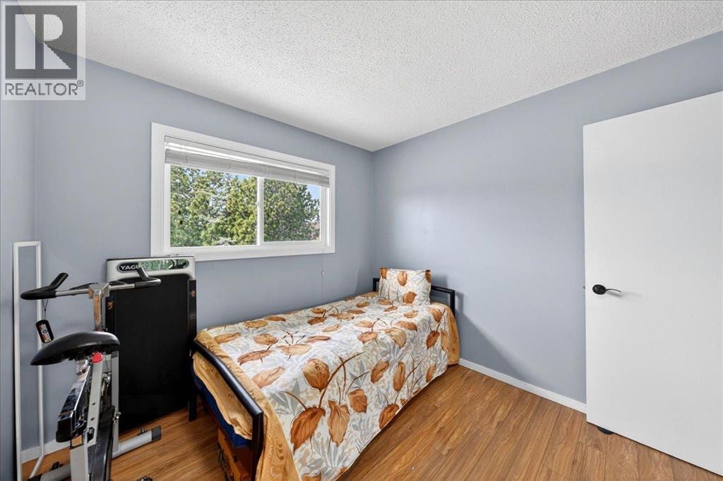 3620 28 Street SE — photo 24