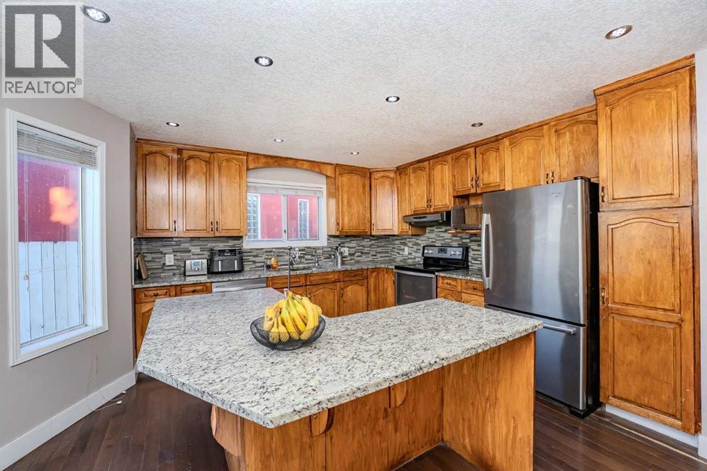 4 Del Ray Crescent NE — photo 11