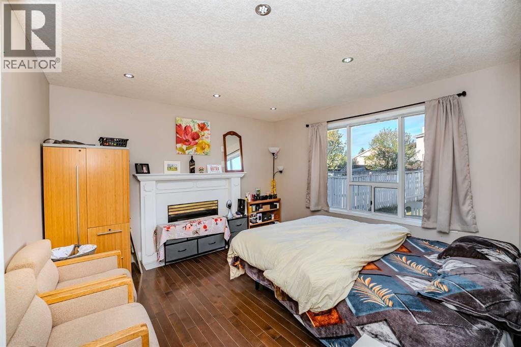4 Del Ray Crescent NE — photo 12