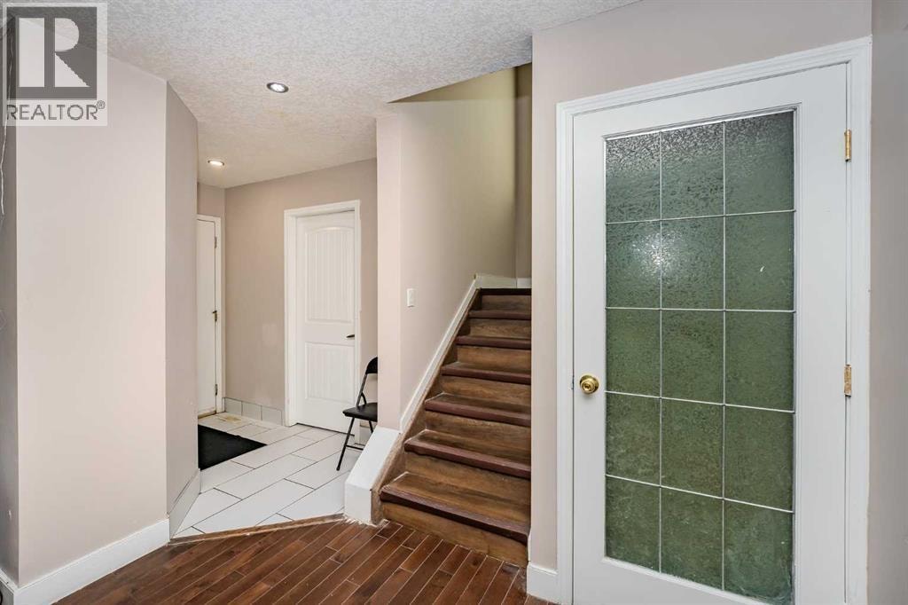 4 Del Ray Crescent NE — photo 13