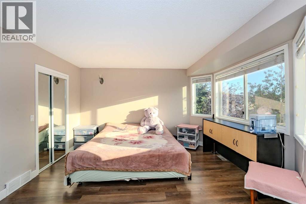 4 Del Ray Crescent NE — photo 24
