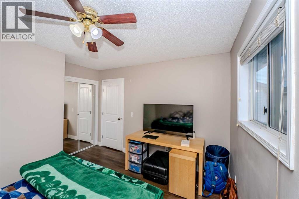 4 Del Ray Crescent NE — photo 31