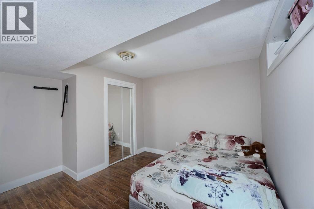 4 Del Ray Crescent NE — photo 36