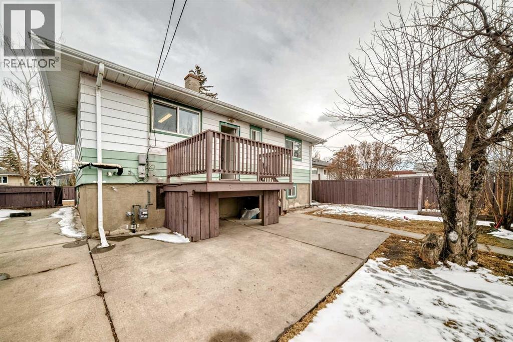 2517 36 Street SE — photo 18