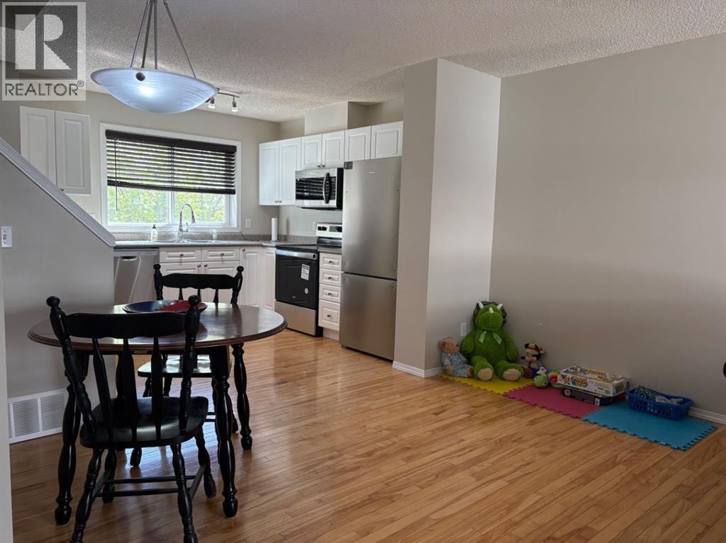 155 Tuscany Springs Gardens NW — photo 7