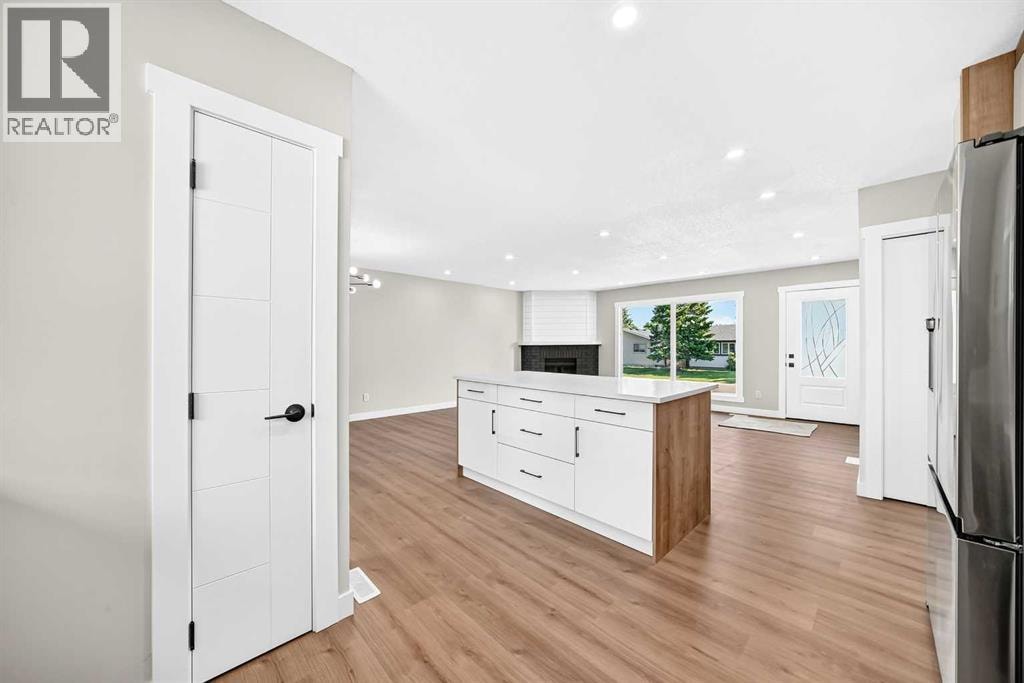 704 Malvern Drive NE — photo 8