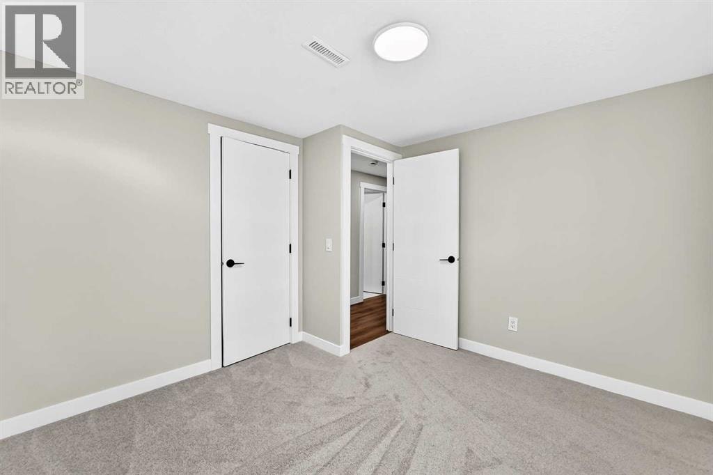 704 Malvern Drive NE — photo 36