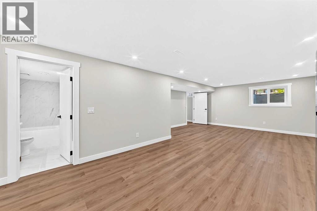 704 Malvern Drive NE — photo 29