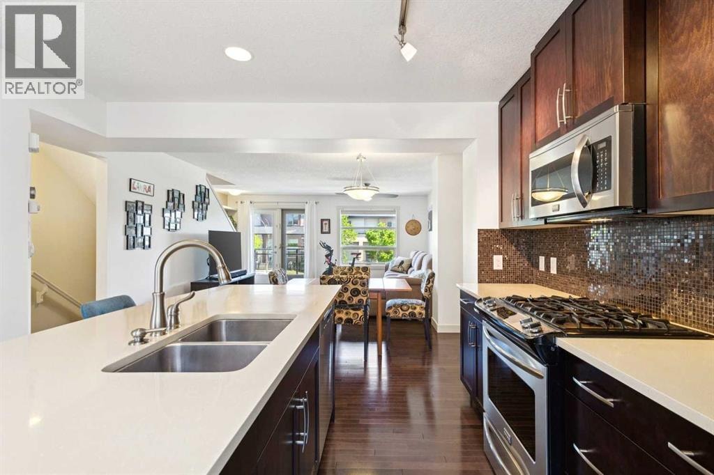 27 Aspen Hills Green SW — photo 6