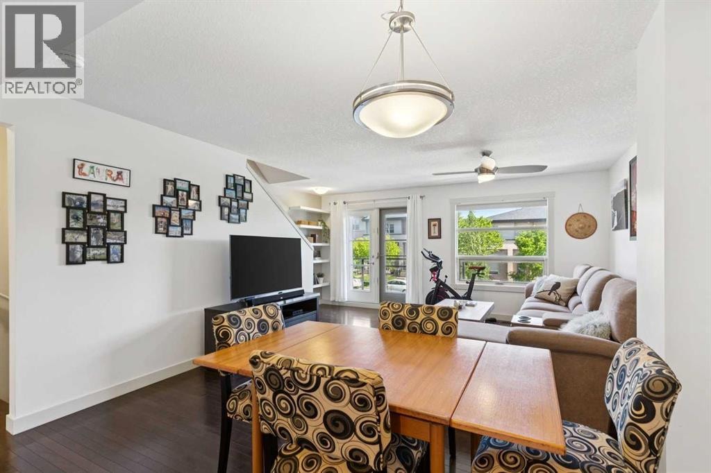 27 Aspen Hills Green SW — photo 8