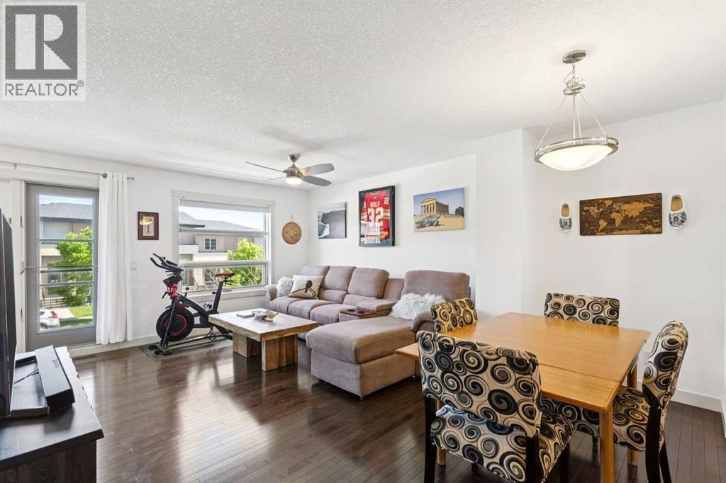 27 Aspen Hills Green SW — photo 9