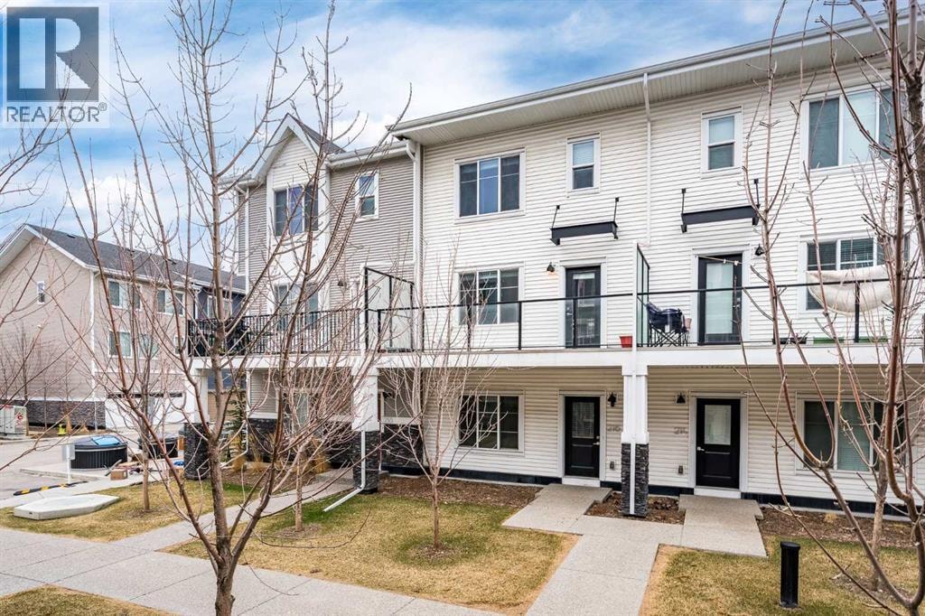 216, 669 Savanna Boulevard NE — photo 3