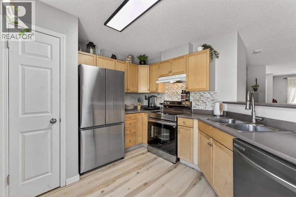 138 Promenade Way SE — photo 15