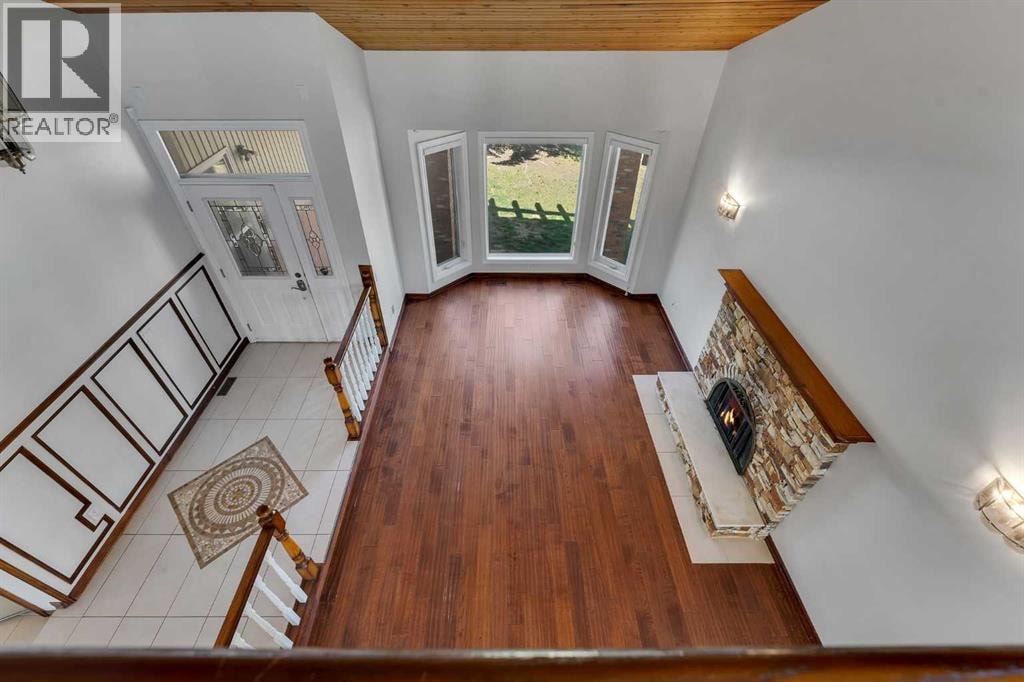 4 Edgehill Crescent NW — photo 6