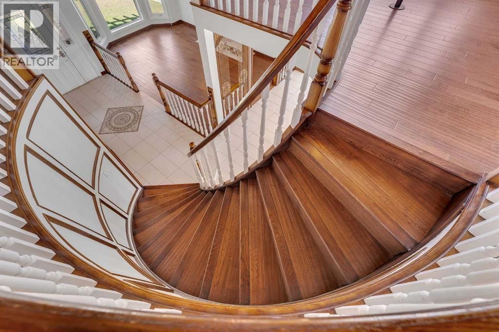 4 Edgehill Crescent NW — photo 26