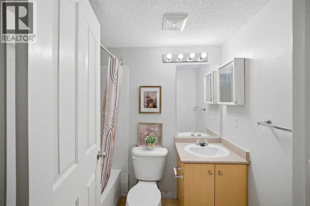 4102, 60 Panatella Street NW — photo 26