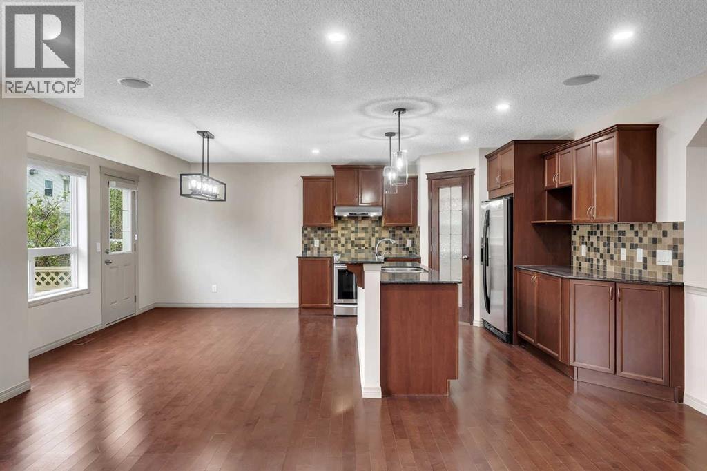 263 Royal Birch Way NW — photo 9
