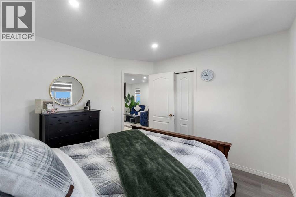 41 Royal Birch Terrace NW — photo 24