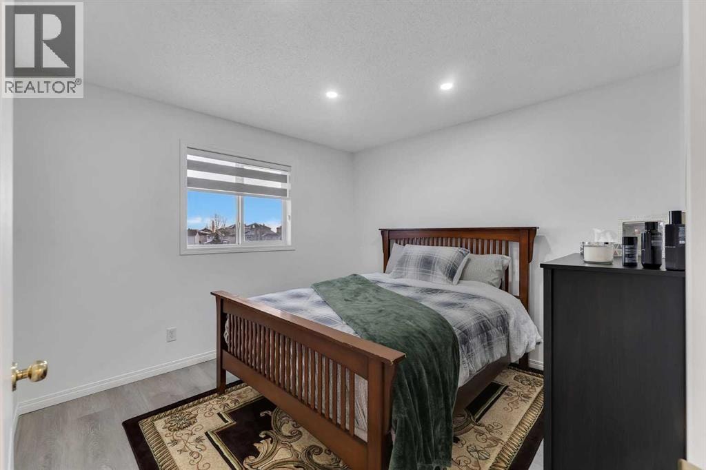 41 Royal Birch Terrace NW — photo 23