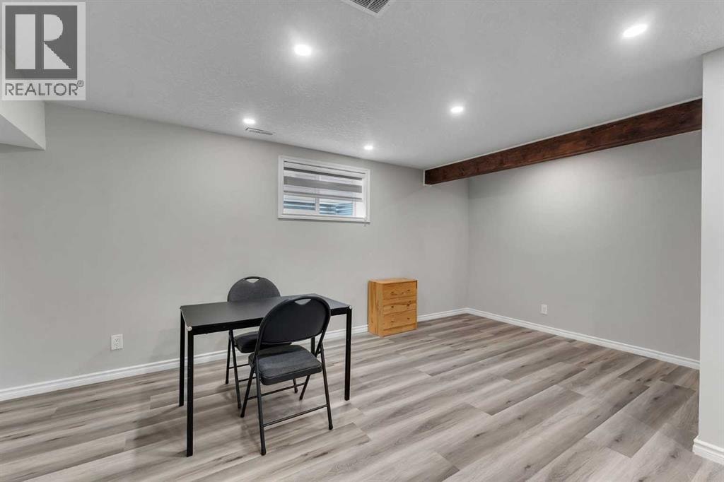 41 Royal Birch Terrace NW — photo 33
