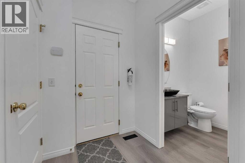 41 Royal Birch Terrace NW — photo 14