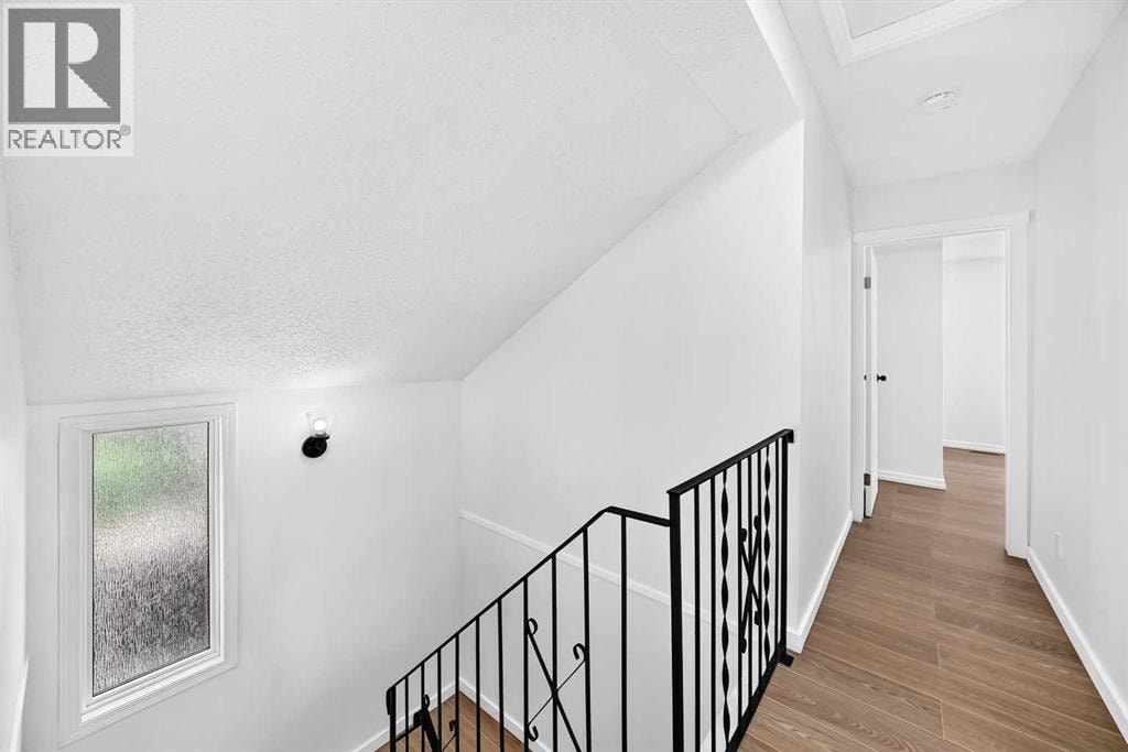 205, 829 Coach Bluff Crescent SW — photo 14