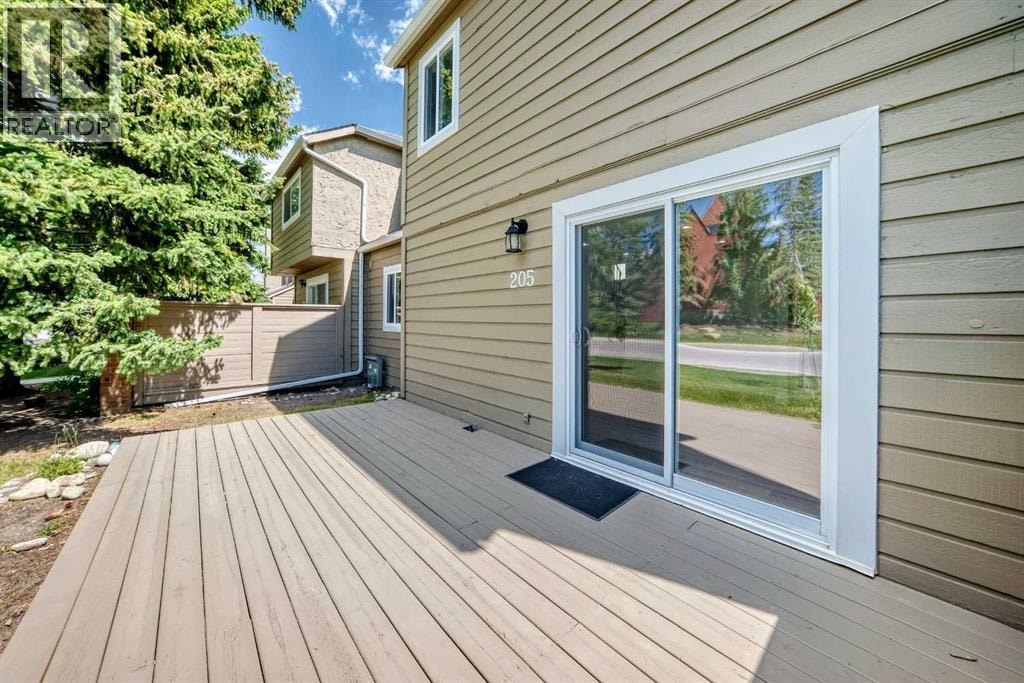 205, 829 Coach Bluff Crescent SW — photo 30