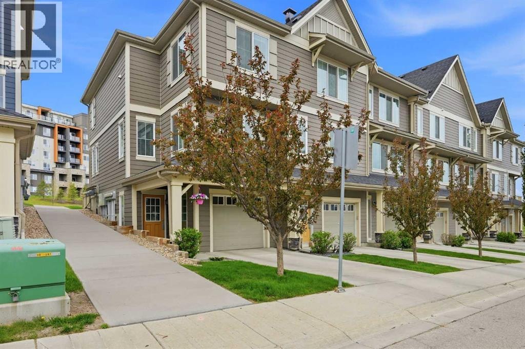 39 Kinlea Common NW — photo 3