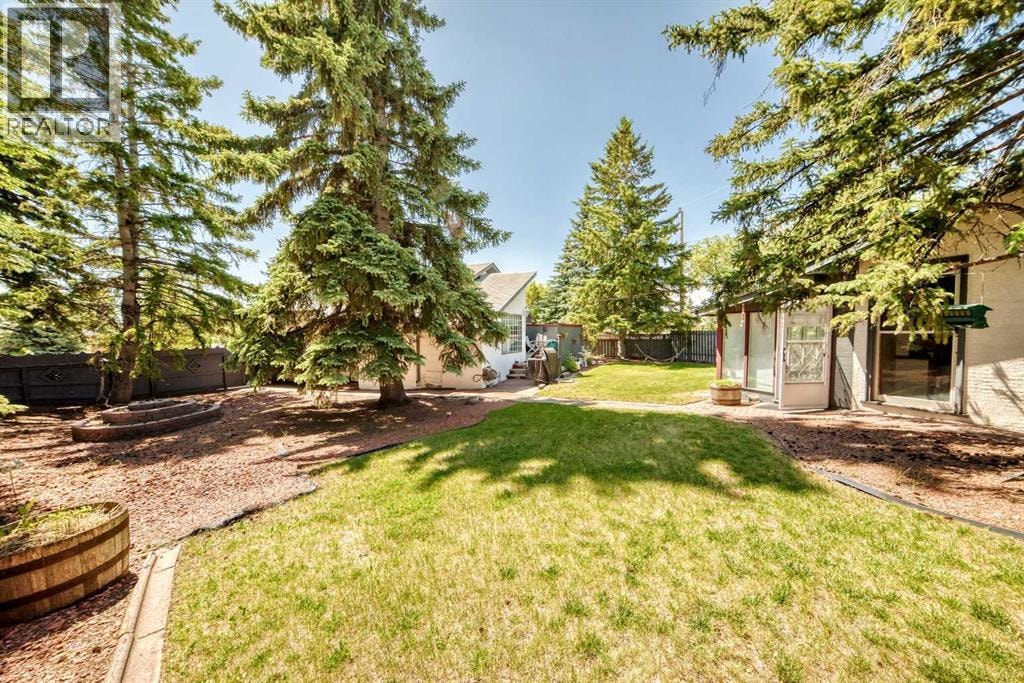 310 Huntham Place NE — photo 44