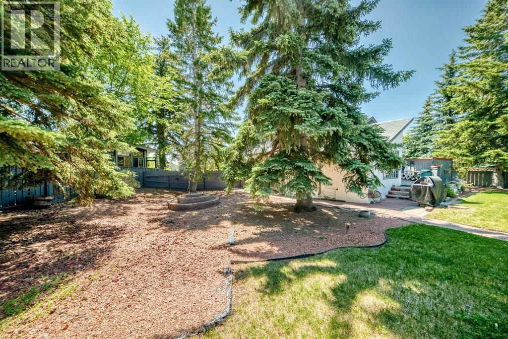 310 Huntham Place NE — photo 39