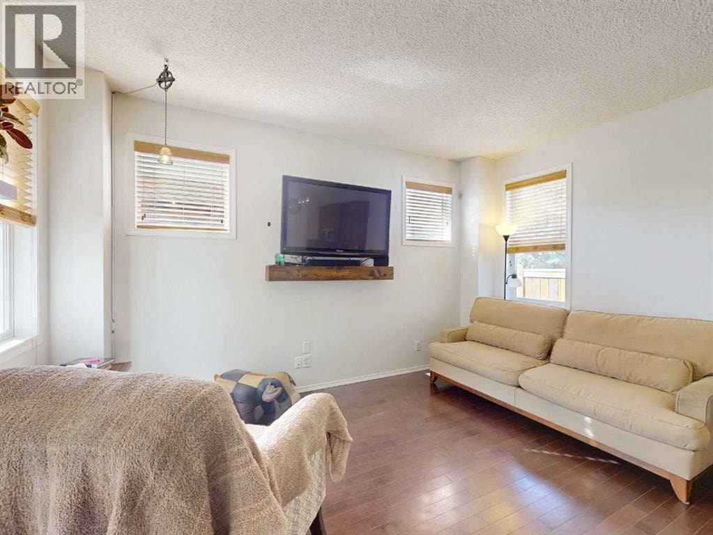 113 Evansford Circle NW — photo 9