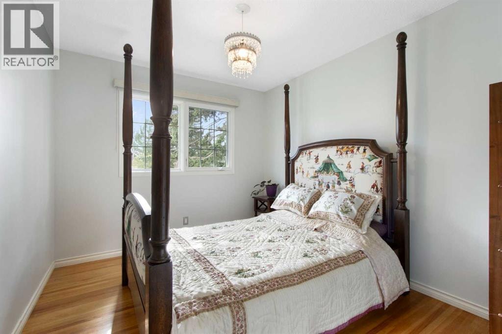 10811 Maplecrest Road SE — photo 17