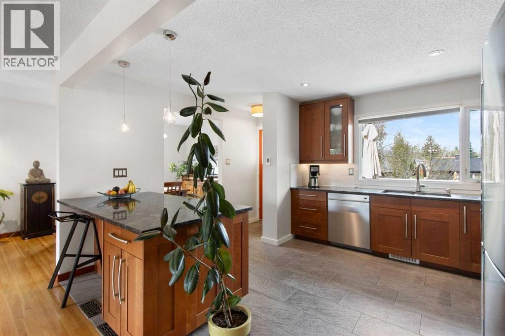 10811 Maplecrest Road SE — photo 9