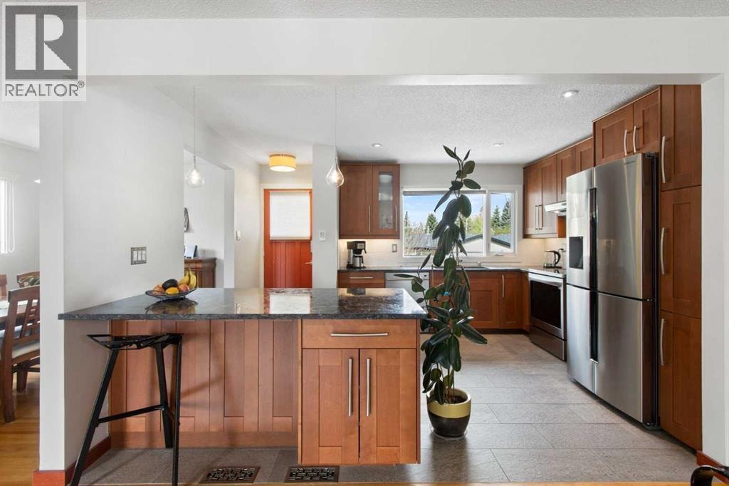 10811 Maplecrest Road SE — photo 8