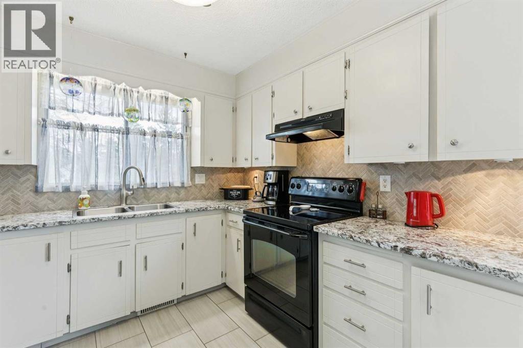 323 Ranchview Place NW — photo 10