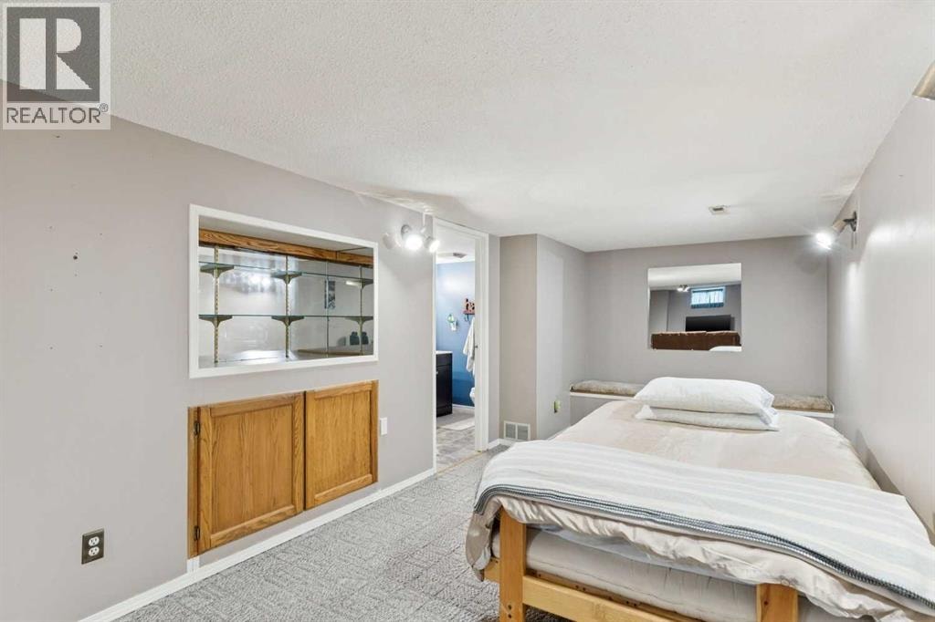 323 Ranchview Place NW — photo 25