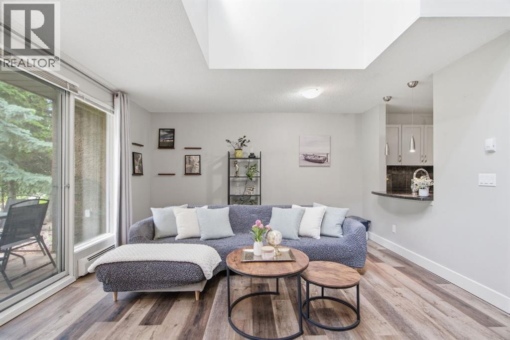 10, 215 Village Terrace SW — photo 14