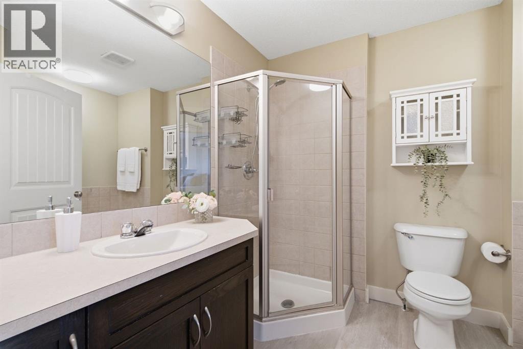 10, 215 Village Terrace SW — photo 38