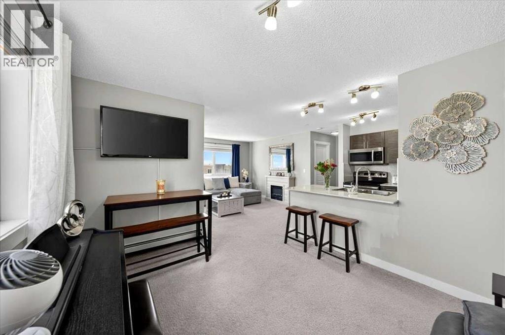 401, 10 Kincora Glen Park NW — photo 7