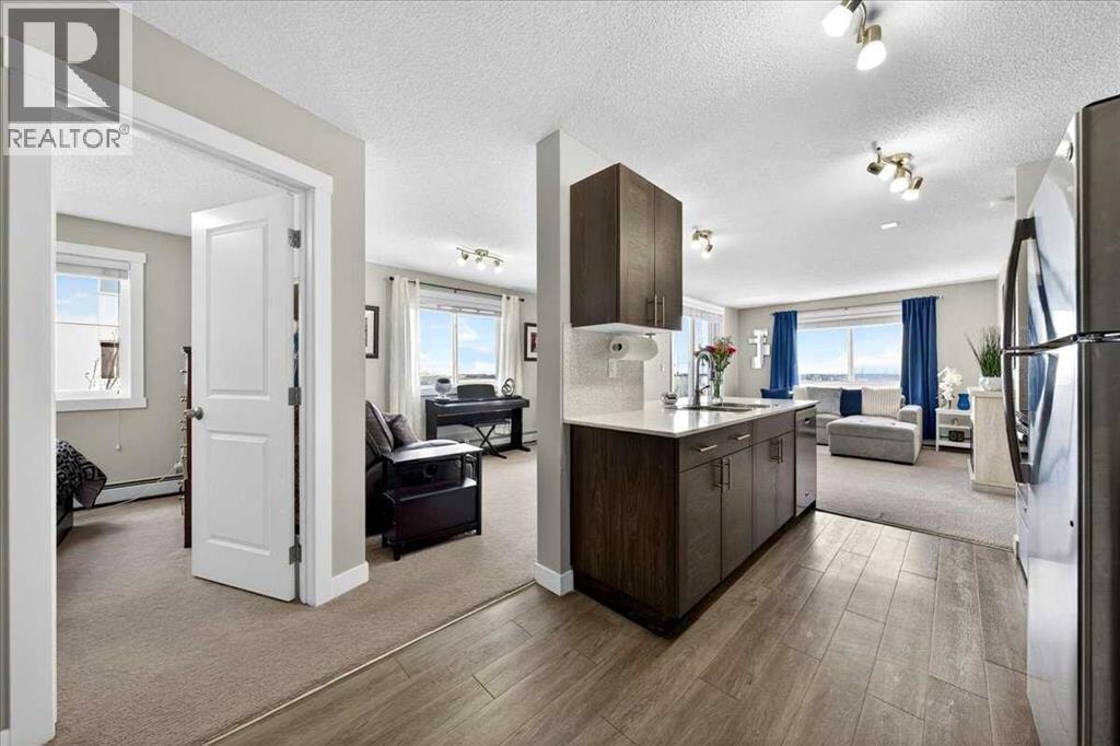 401, 10 Kincora Glen Park NW — photo 3
